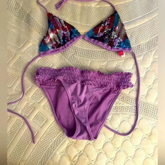 Victoria’s Secret size S purple sequins - Picture 1 of 5